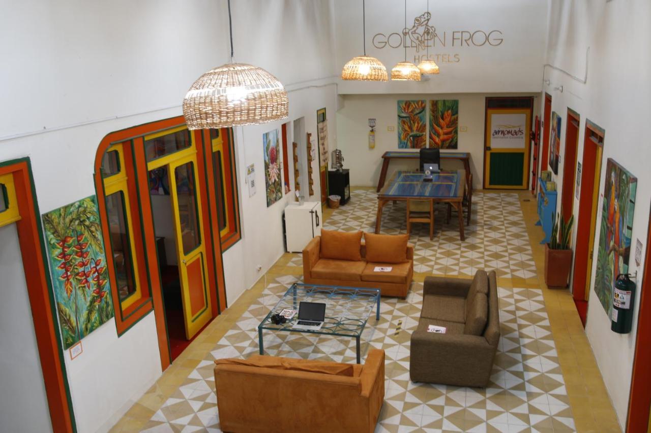 A Pousada Golden Frog Manizales Exterior foto